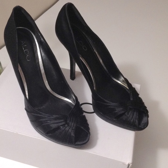 Aldo Women’s High heel shoe- Stiletto heel - Picture 4 of 6